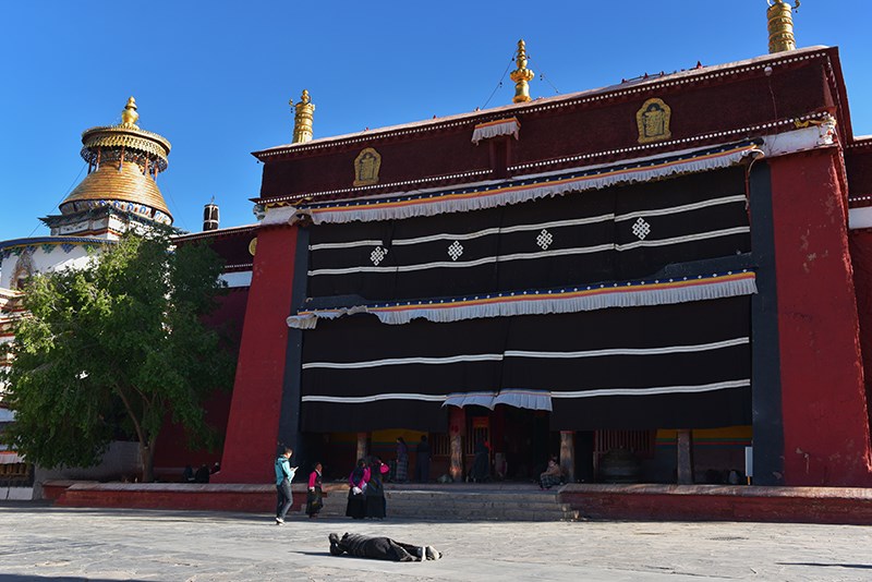 Palkhor Monastery with Kumbum Pagoda